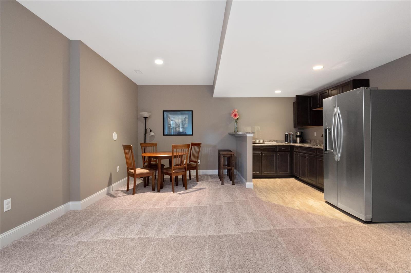 Arbors At Kehrs Mill - Residential