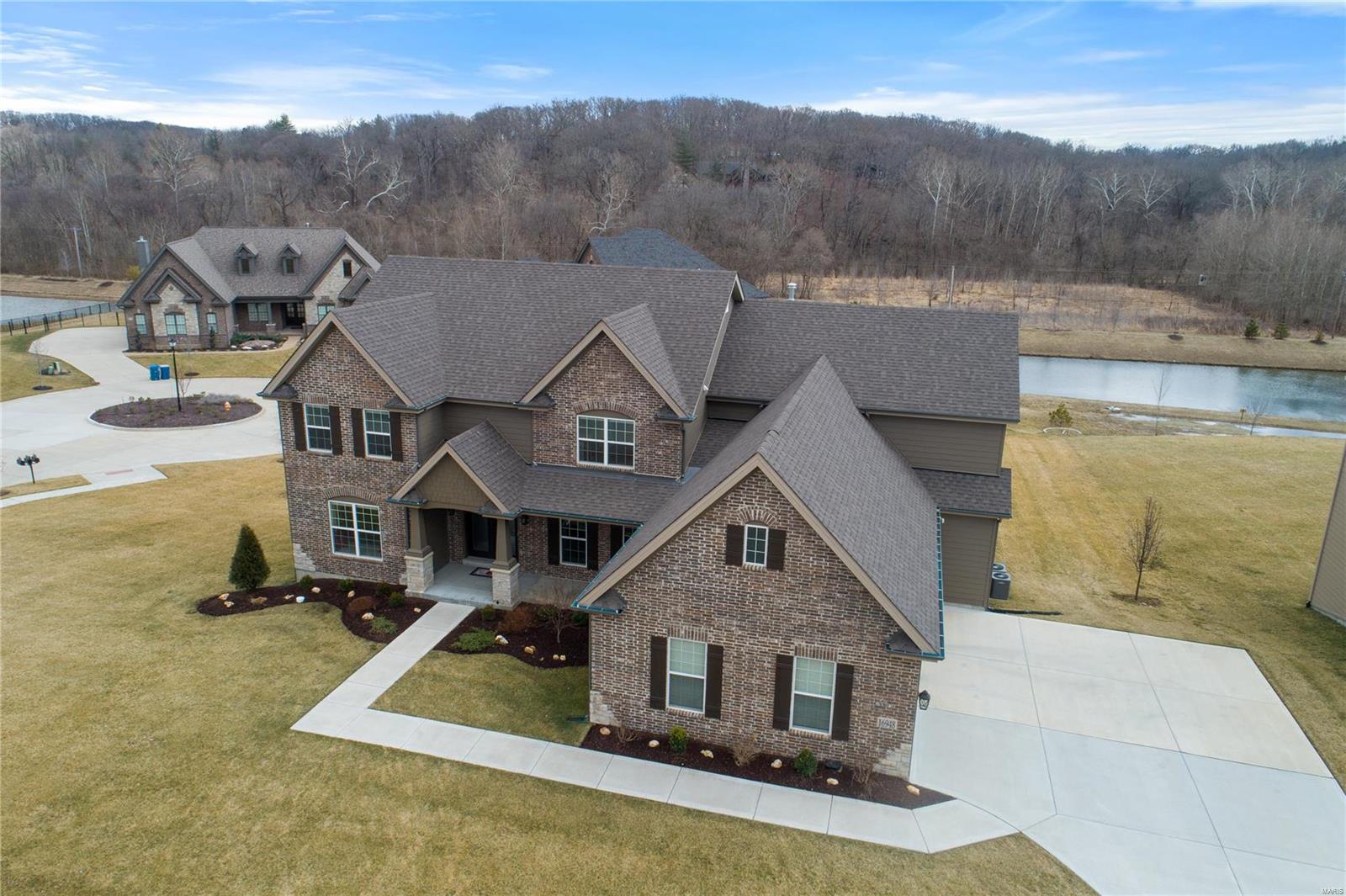 Arbors At Kehrs Mill - Residential