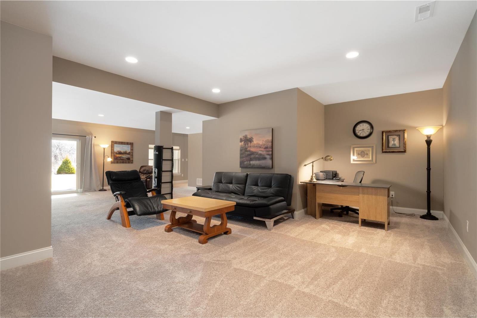 Arbors At Kehrs Mill - Residential