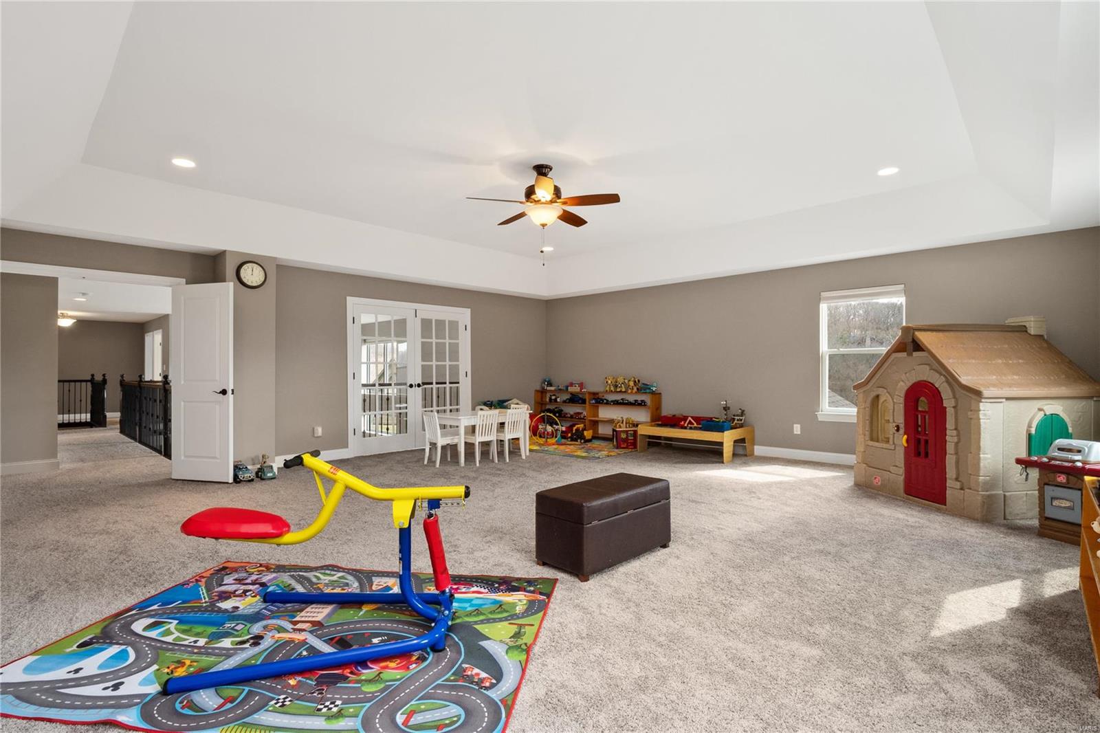 Arbors At Kehrs Mill - Residential