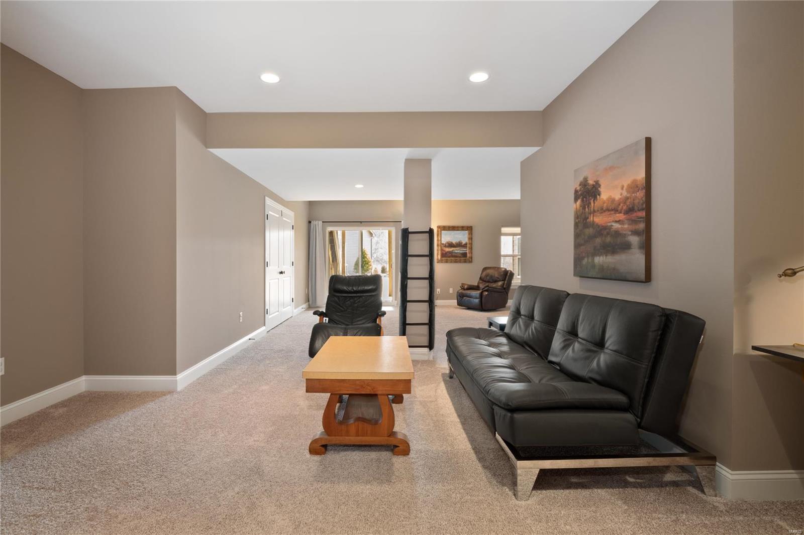 Arbors At Kehrs Mill - Residential