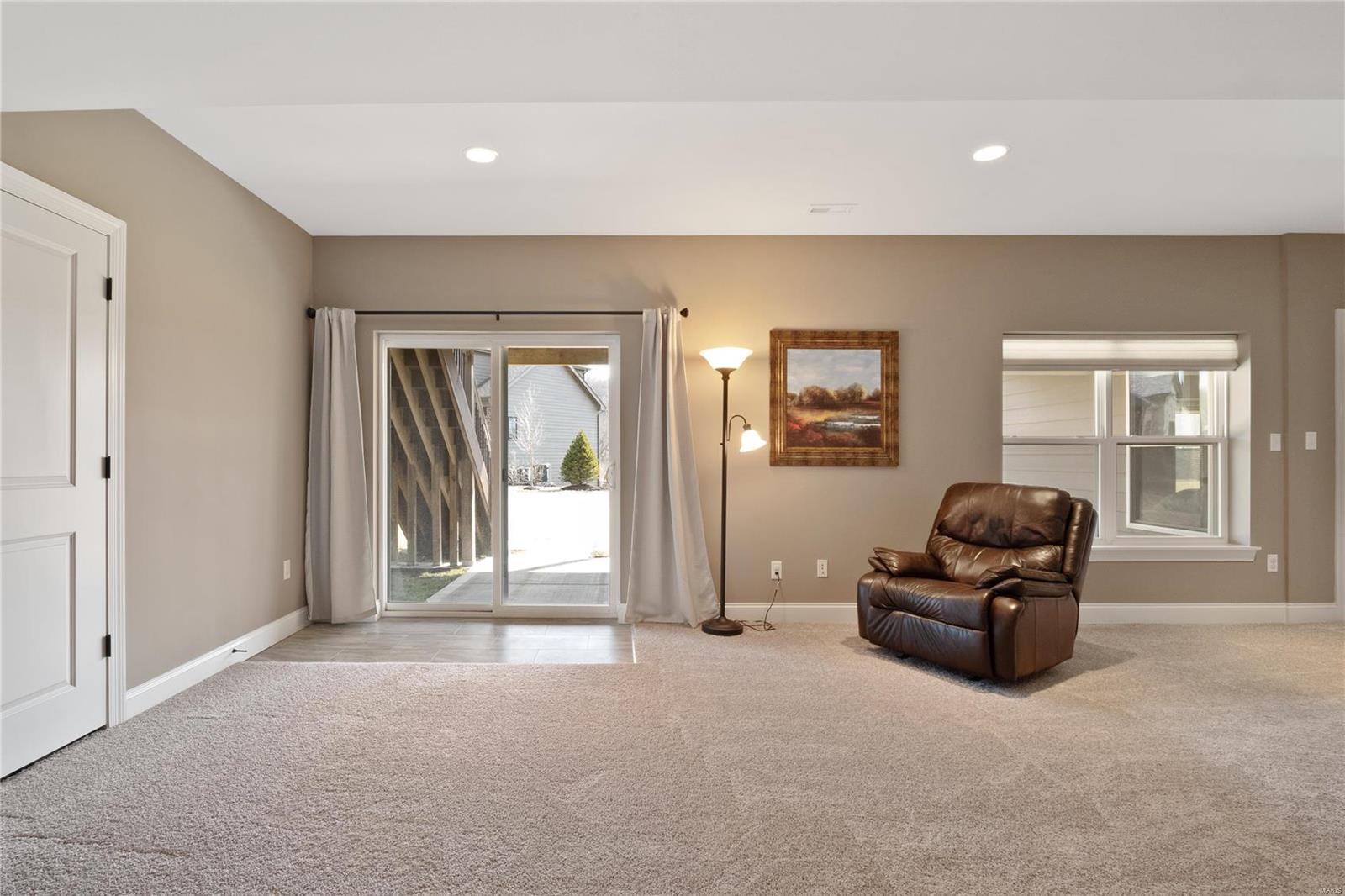 Arbors At Kehrs Mill - Residential