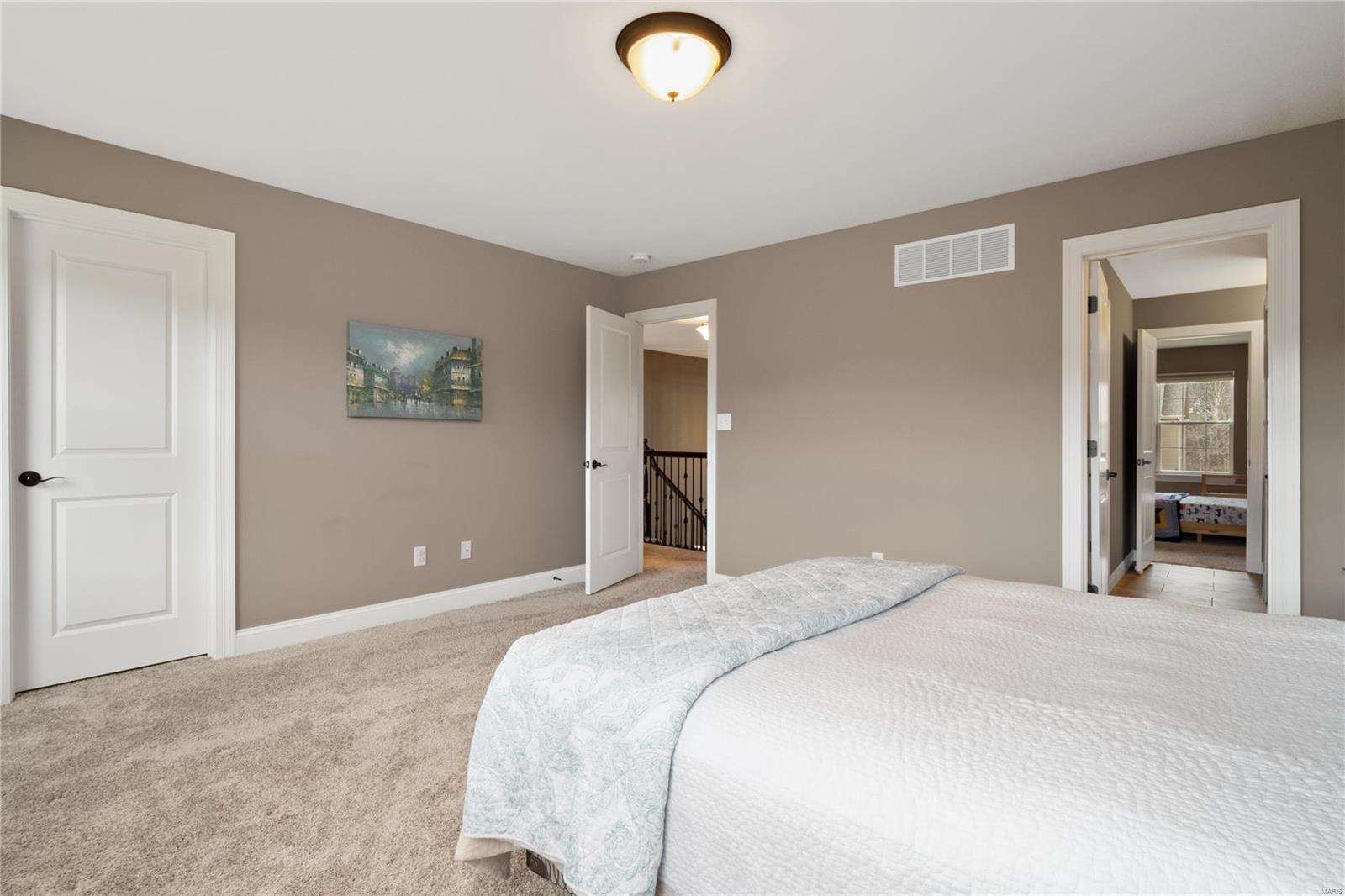 Arbors At Kehrs Mill - Residential