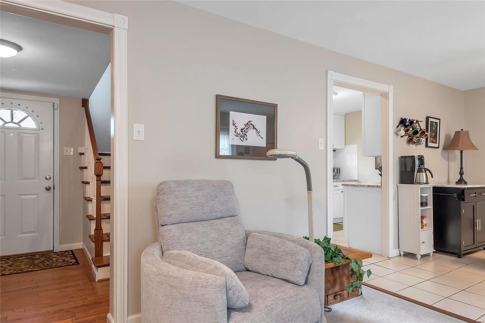 Rossridge Twnhs Condo - Residential