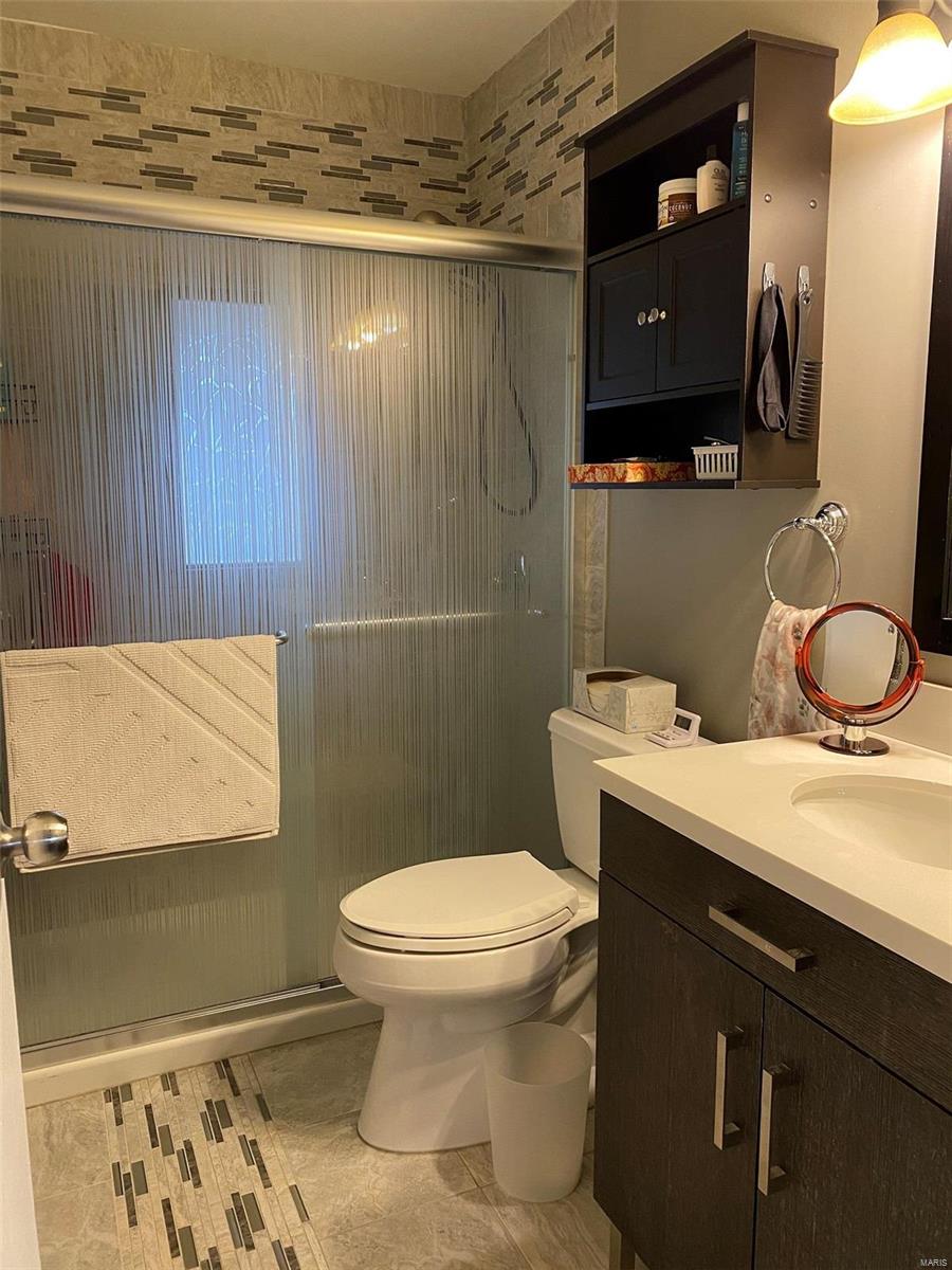 Rossridge Twnhs Condo - Residential