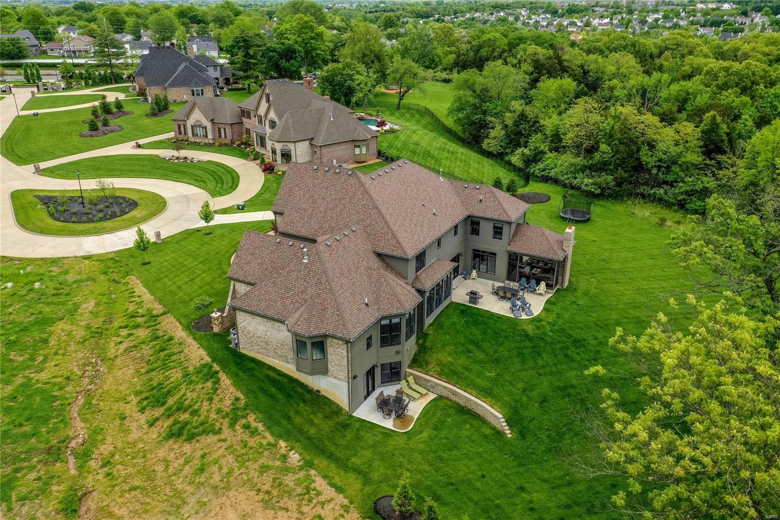 Lafayette Crossing - Residential