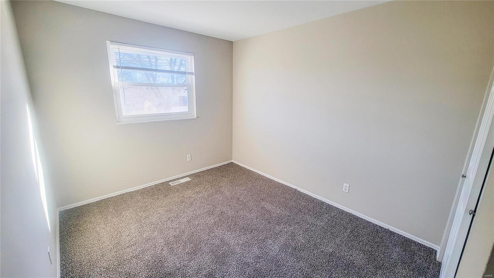 Villa Knoll Add - Residential