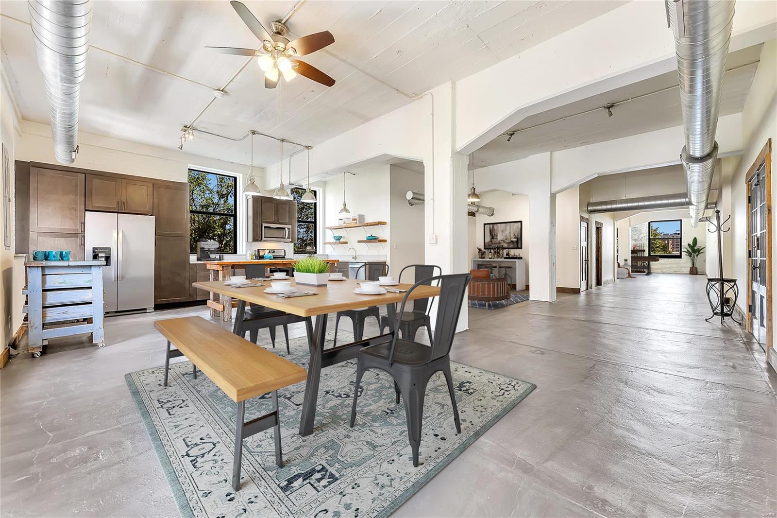 Christys - Commercial Sale