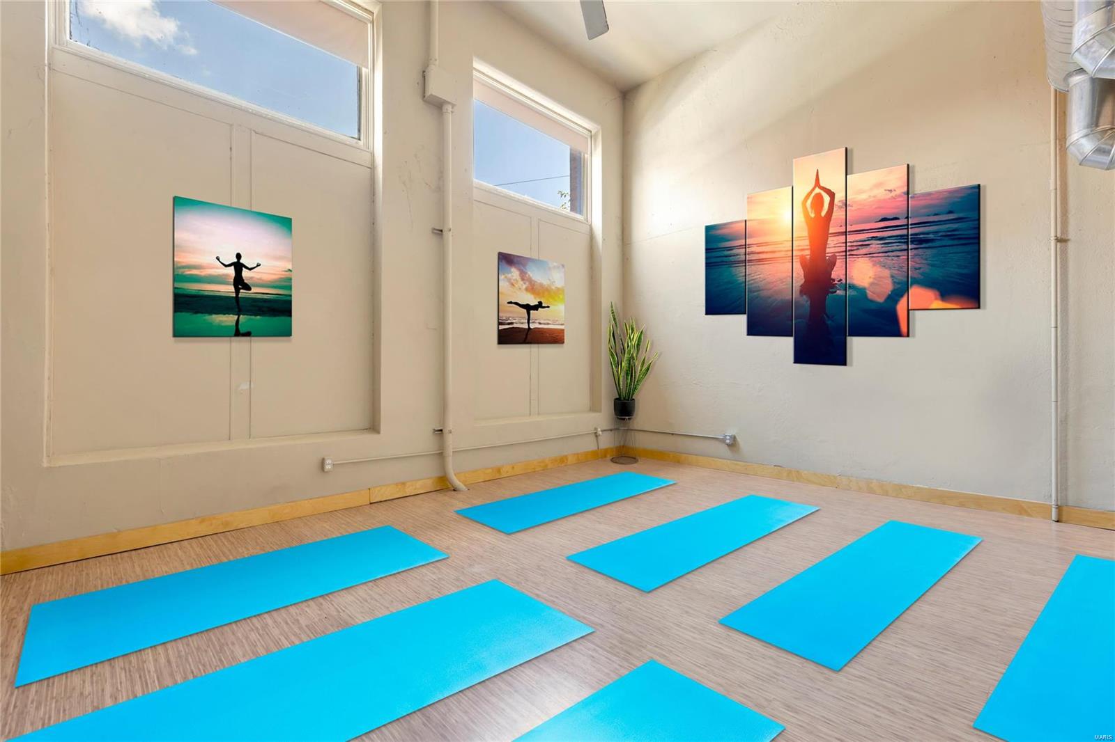 Christys - Commercial Sale