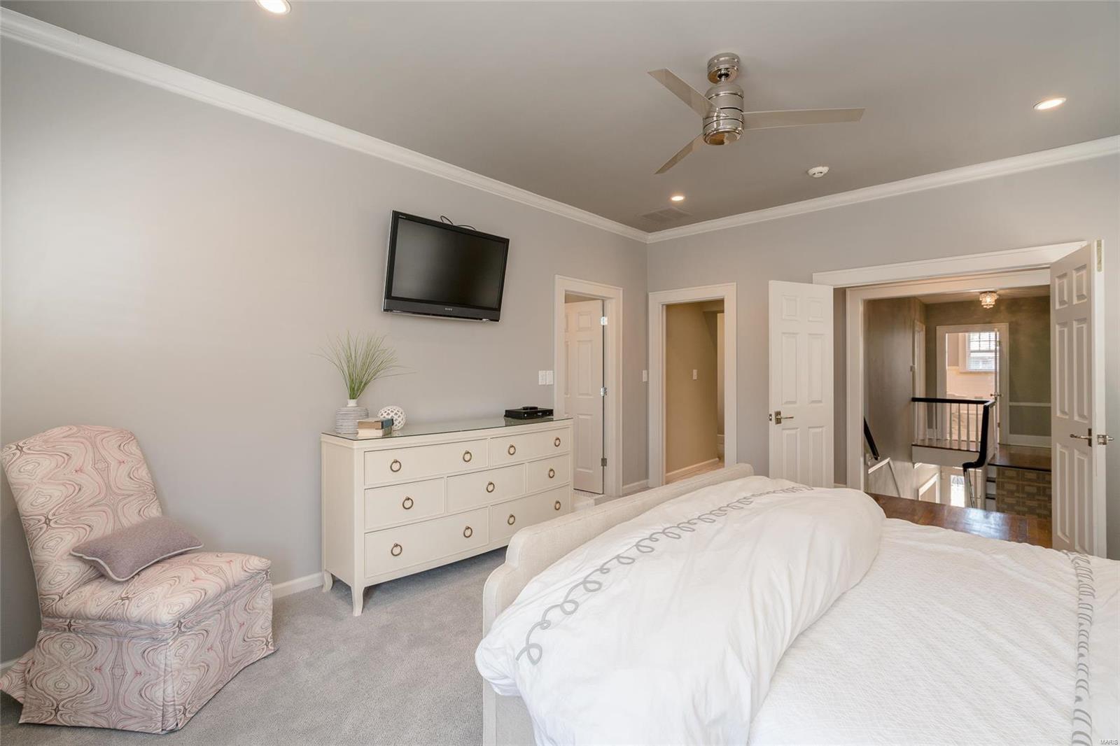 Hillcrest - Residential