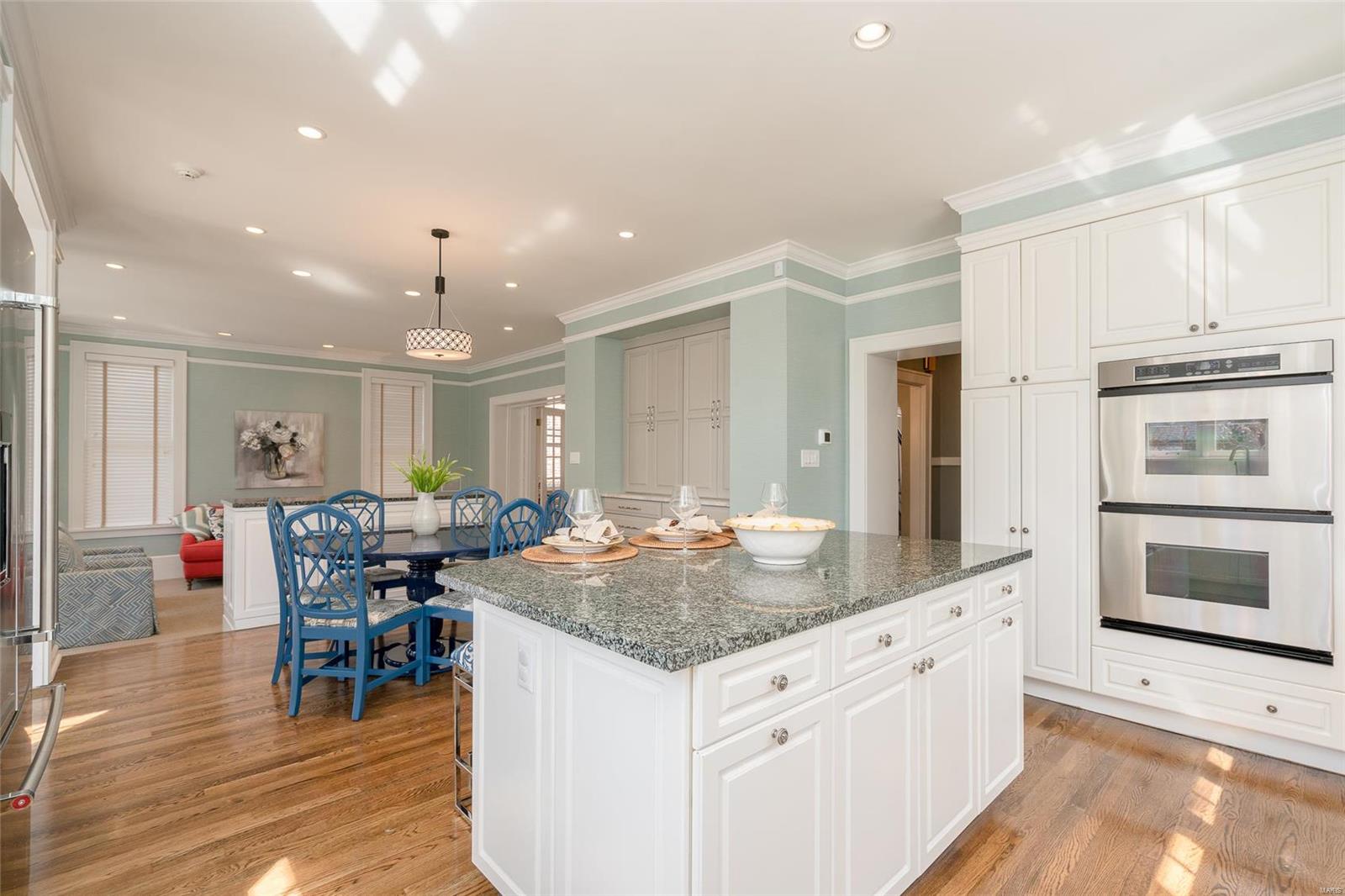 Hillcrest - Residential