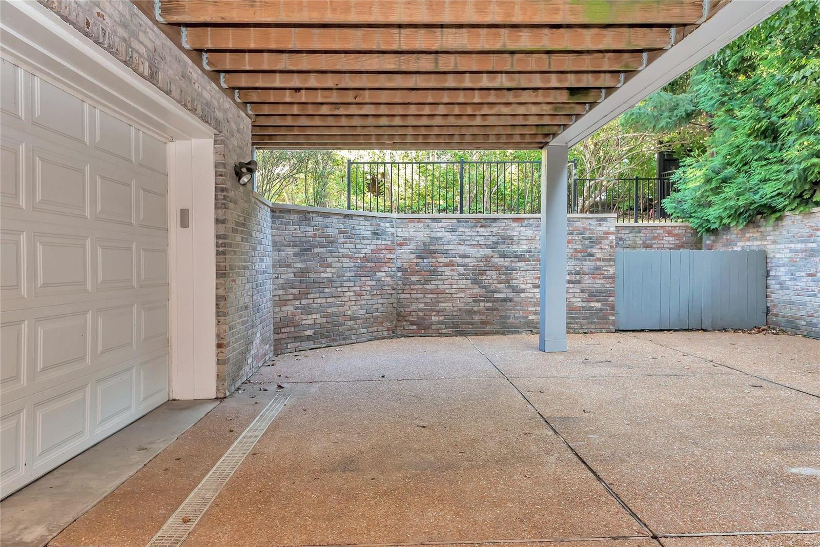 Clayton Gardens 2 - Residential