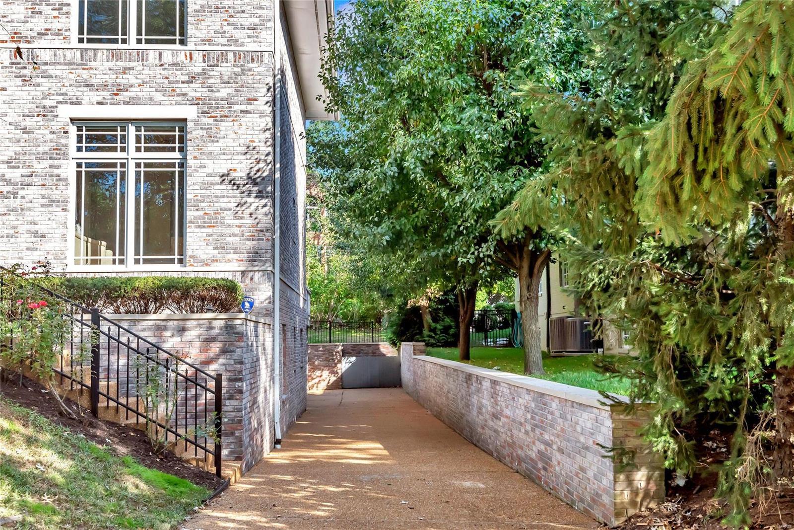 Clayton Gardens 2 - Residential