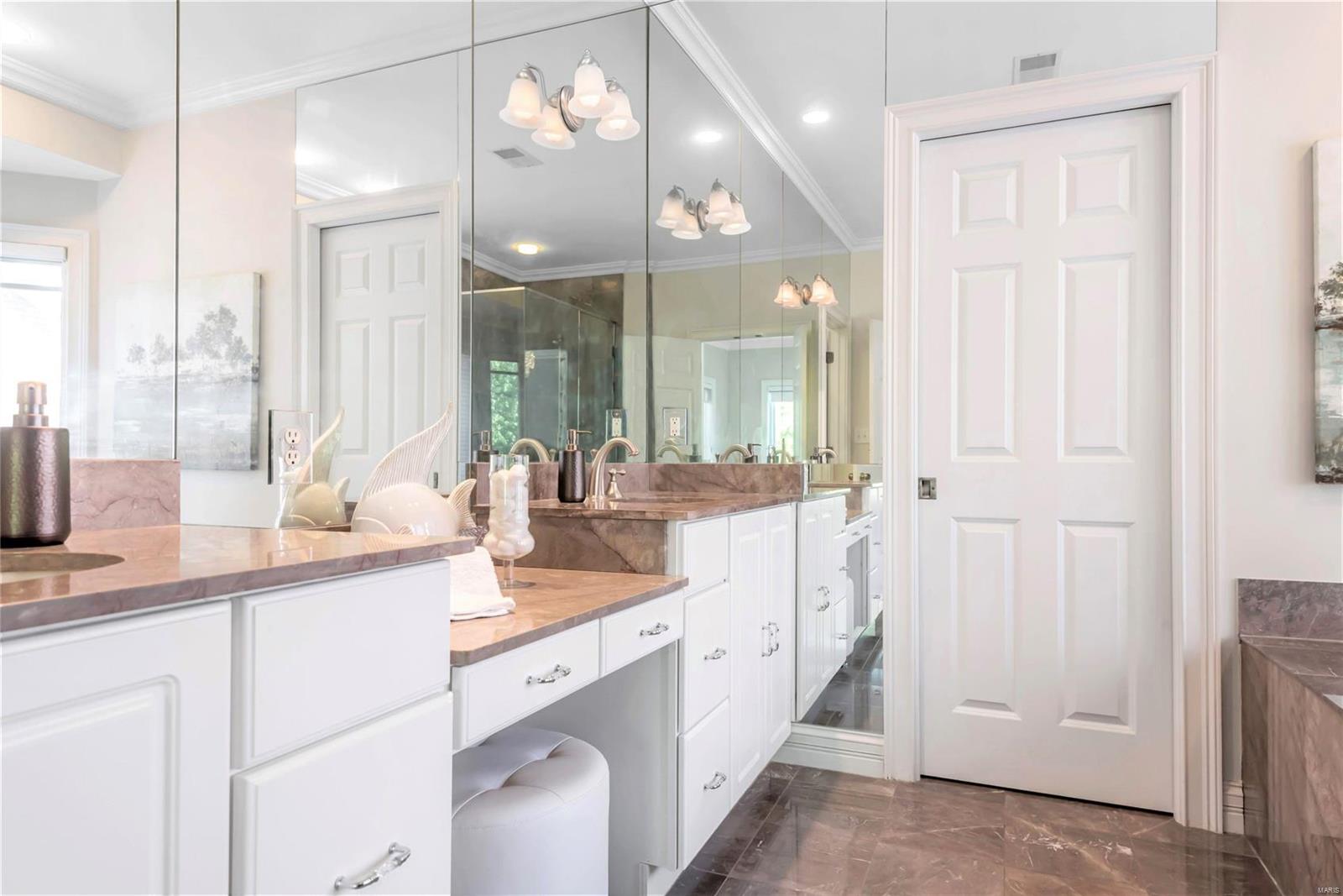 Clayton Gardens 2 - Residential