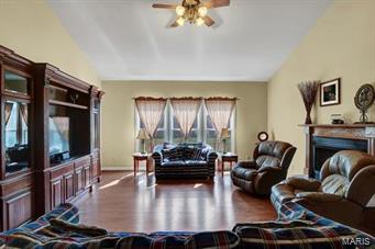 Modesto Manor - Residential