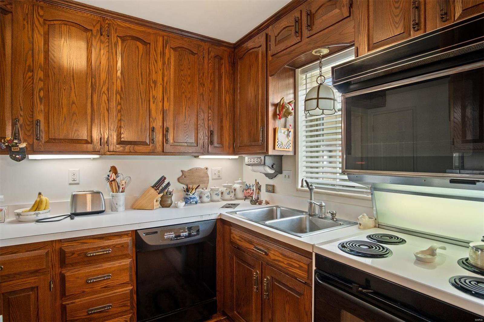 Davis Place - Residential