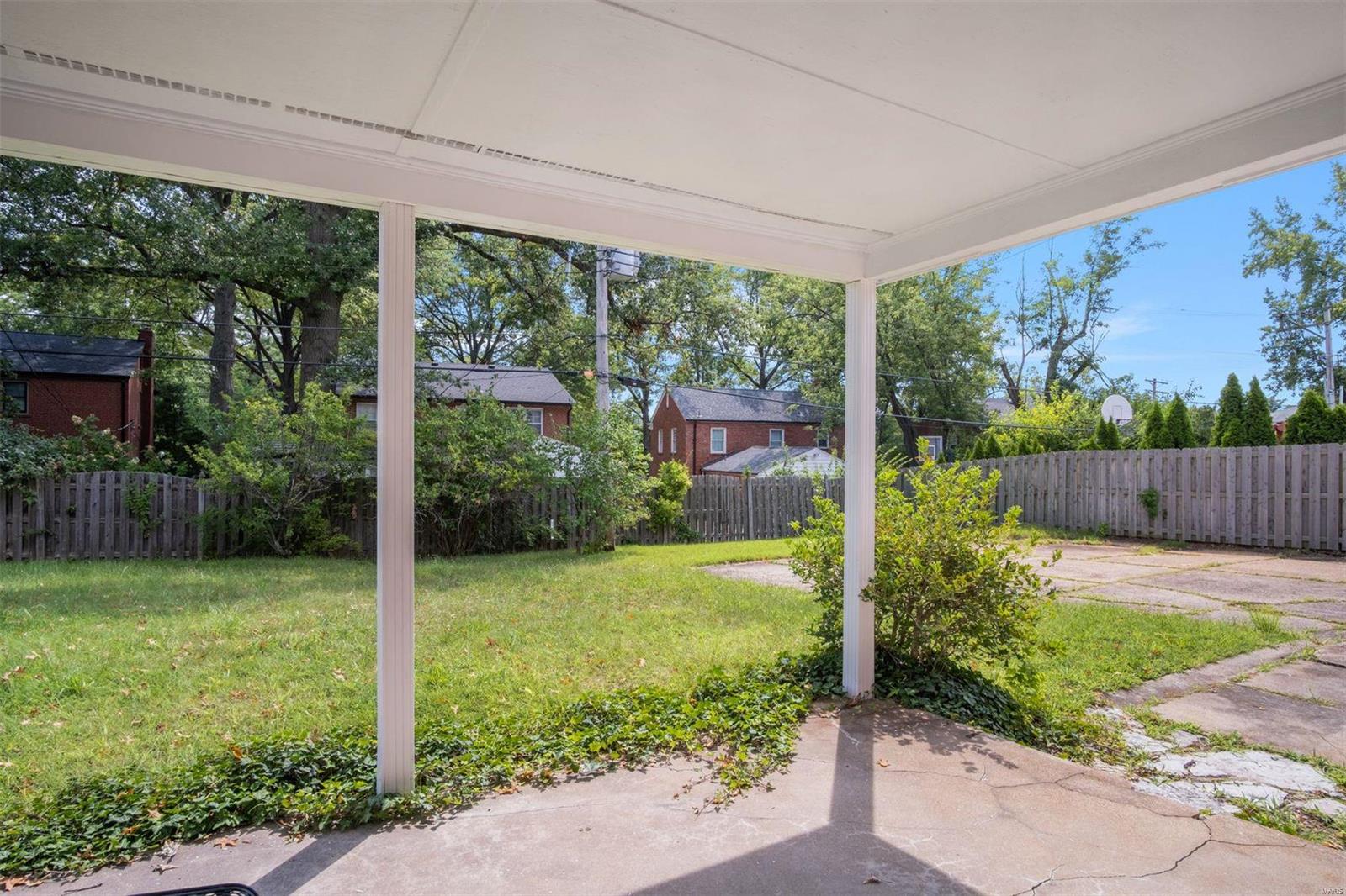 Davis Place - Residential