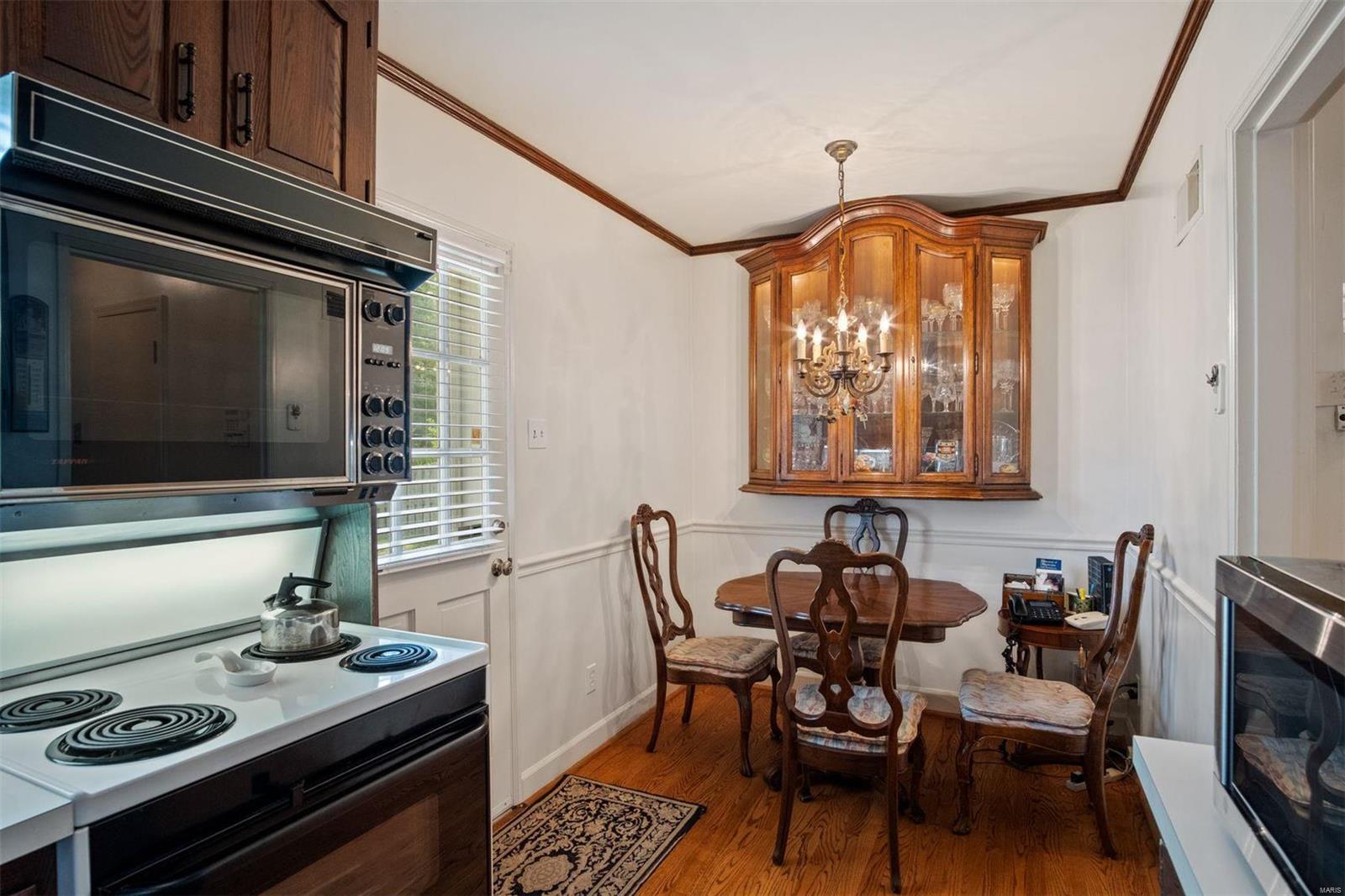 Davis Place - Residential