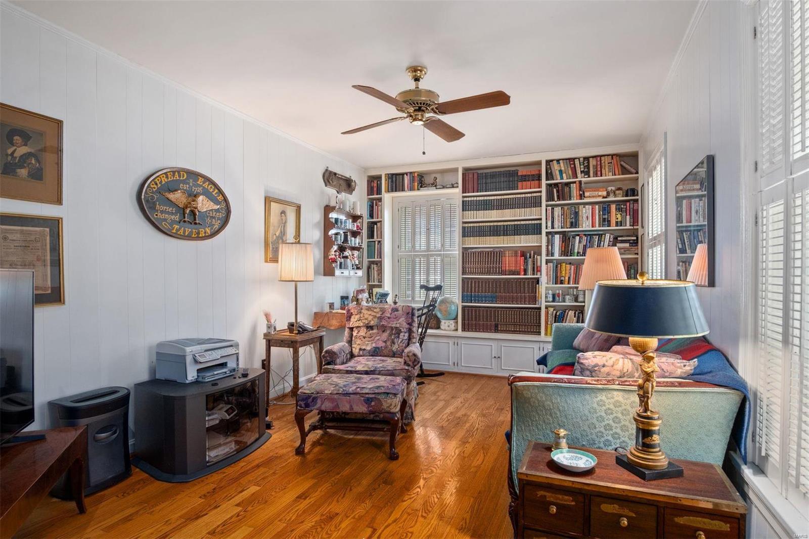 Davis Place - Residential