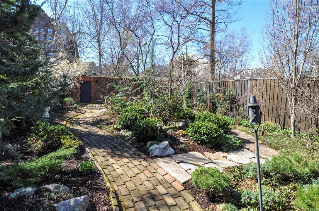 Central West End - Residential