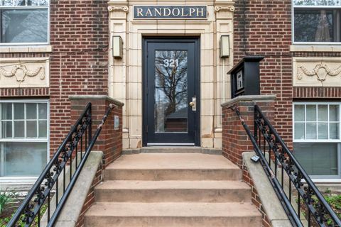 321 Belt Avenue 202 St Louis MO 63112