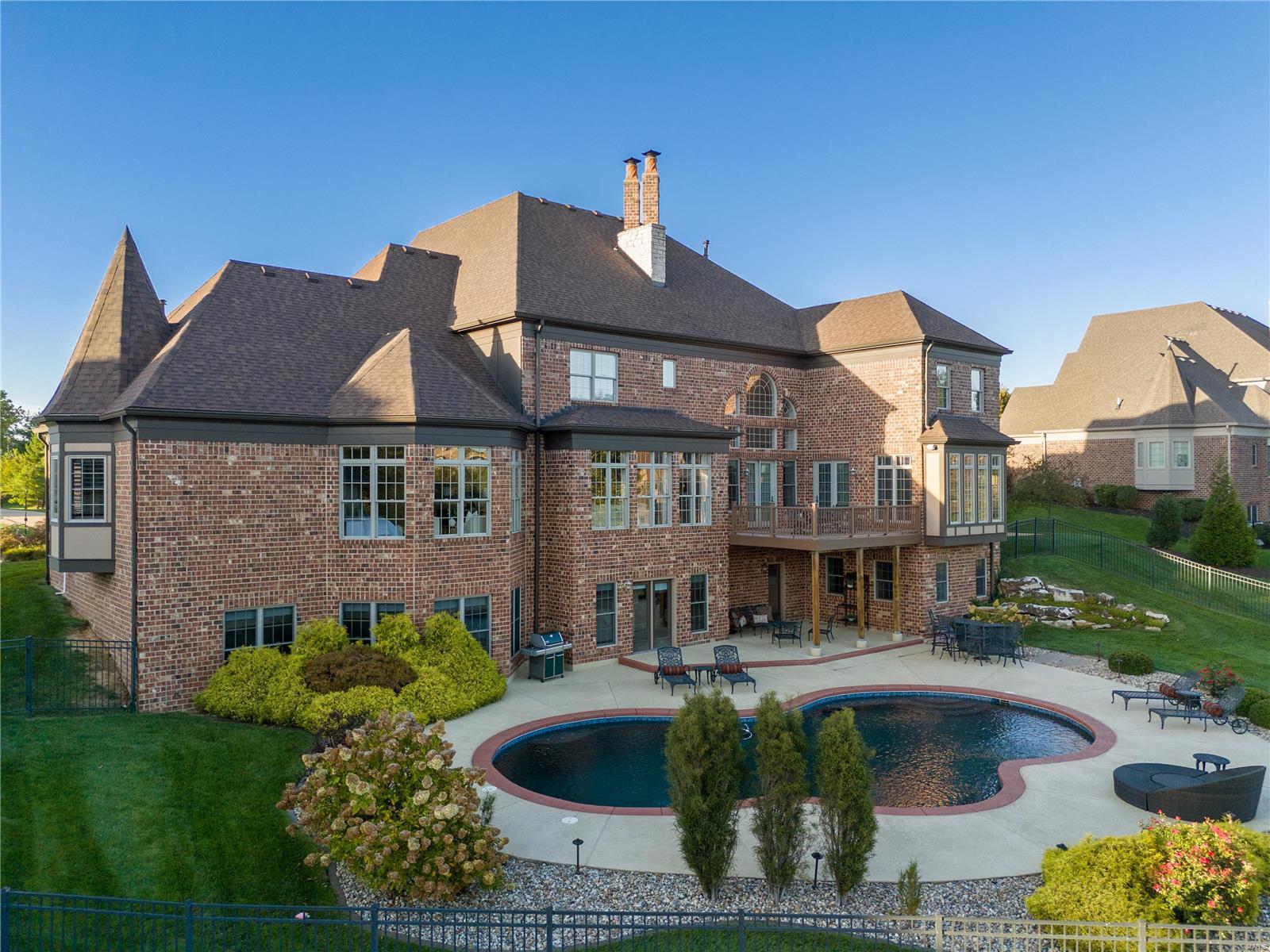 Devonworth - Residential