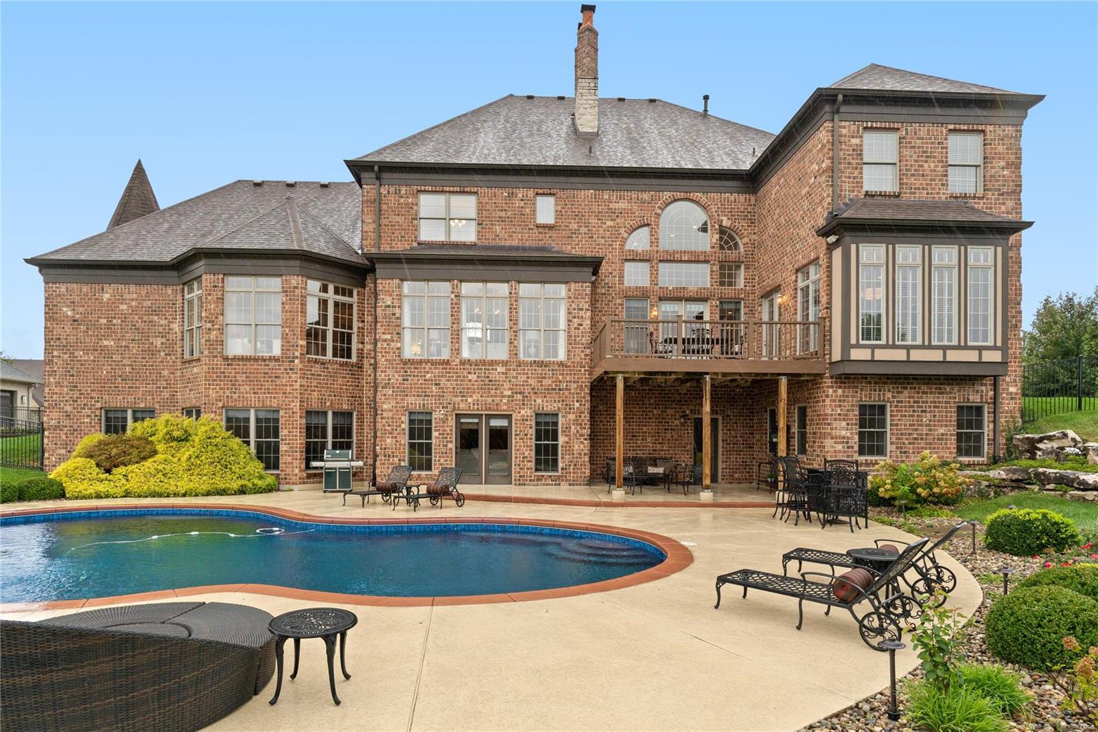 Devonworth - Residential