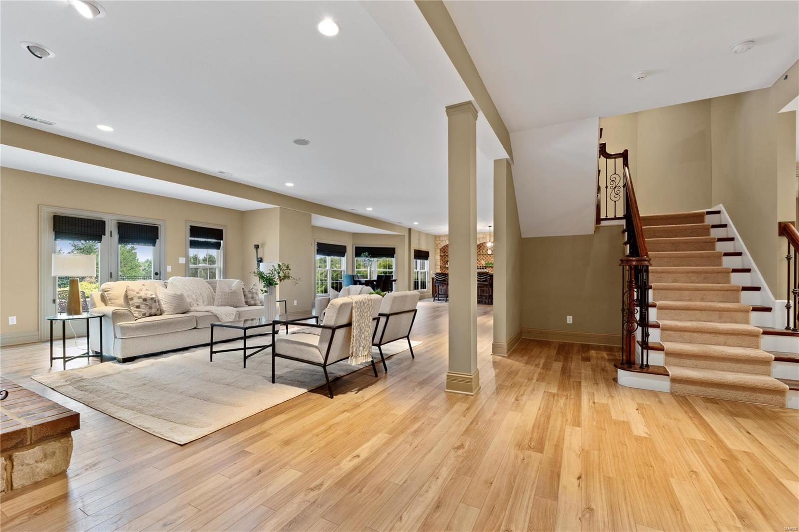 Devonworth - Residential