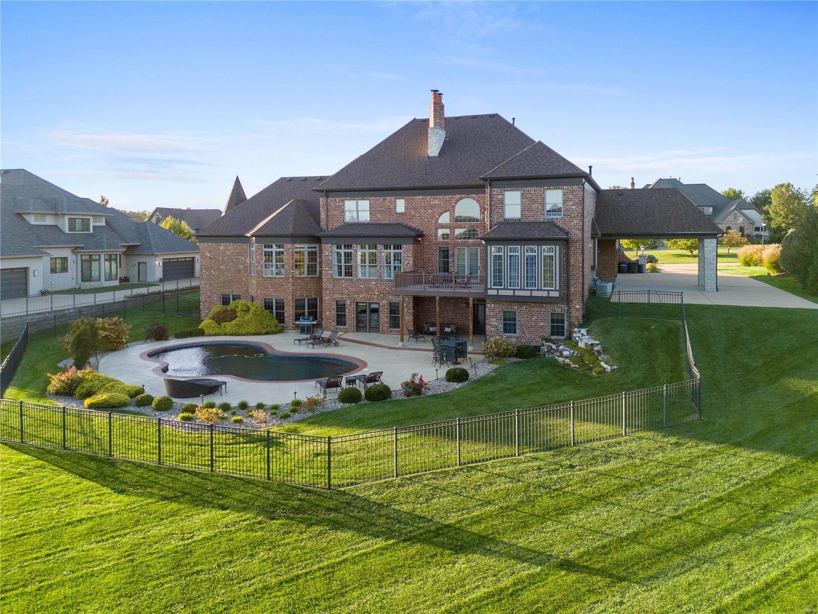 Devonworth - Residential