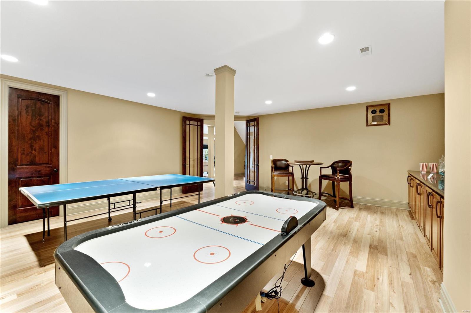 Devonworth - Residential