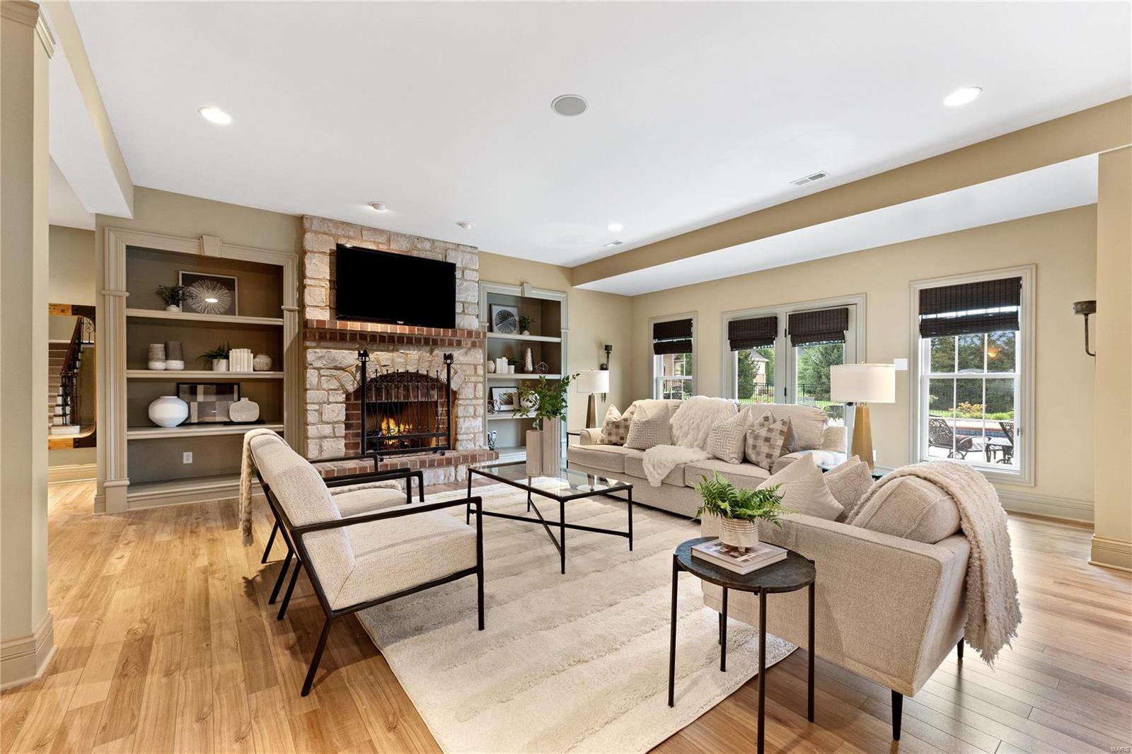 Devonworth - Residential