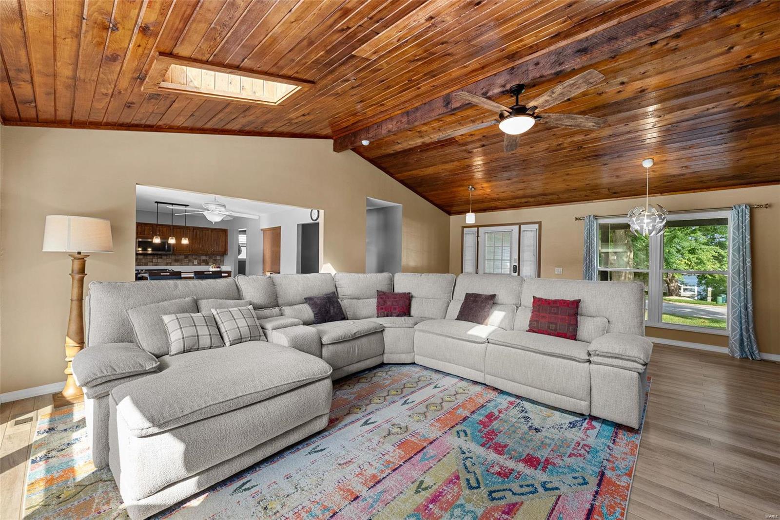 Lake Saint Louis, Missouri 63367, United States, 3 Bedrooms Bedrooms, ,3 BathroomsBathrooms,Residential,Pending,37773