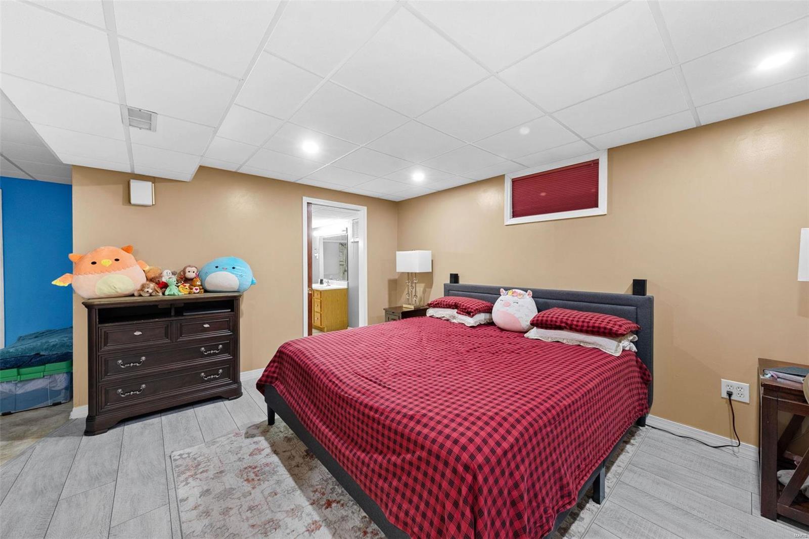 Lake Saint Louis, Missouri 63367, United States, 3 Bedrooms Bedrooms, ,3 BathroomsBathrooms,Residential,Pending,37773