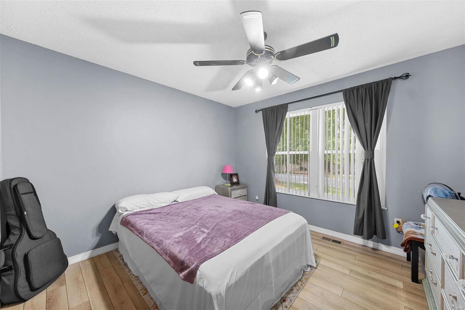 Lake Saint Louis, Missouri 63367, United States, 3 Bedrooms Bedrooms, ,3 BathroomsBathrooms,Residential,Pending,37773