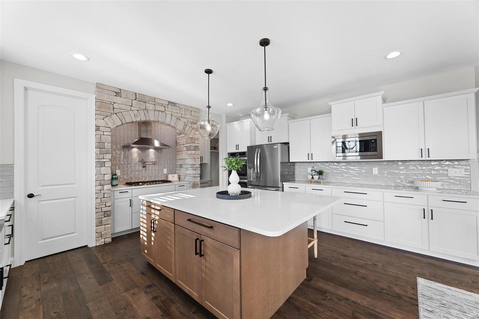 Vlgs At Shady Creek #2 - Residential