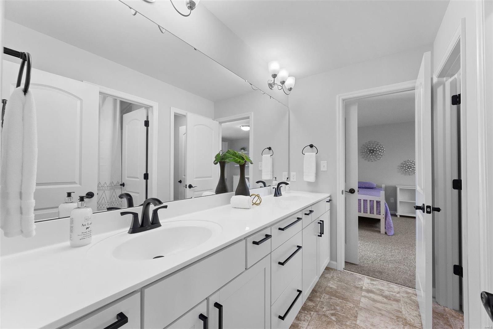 Vlgs At Shady Creek #2 - Residential