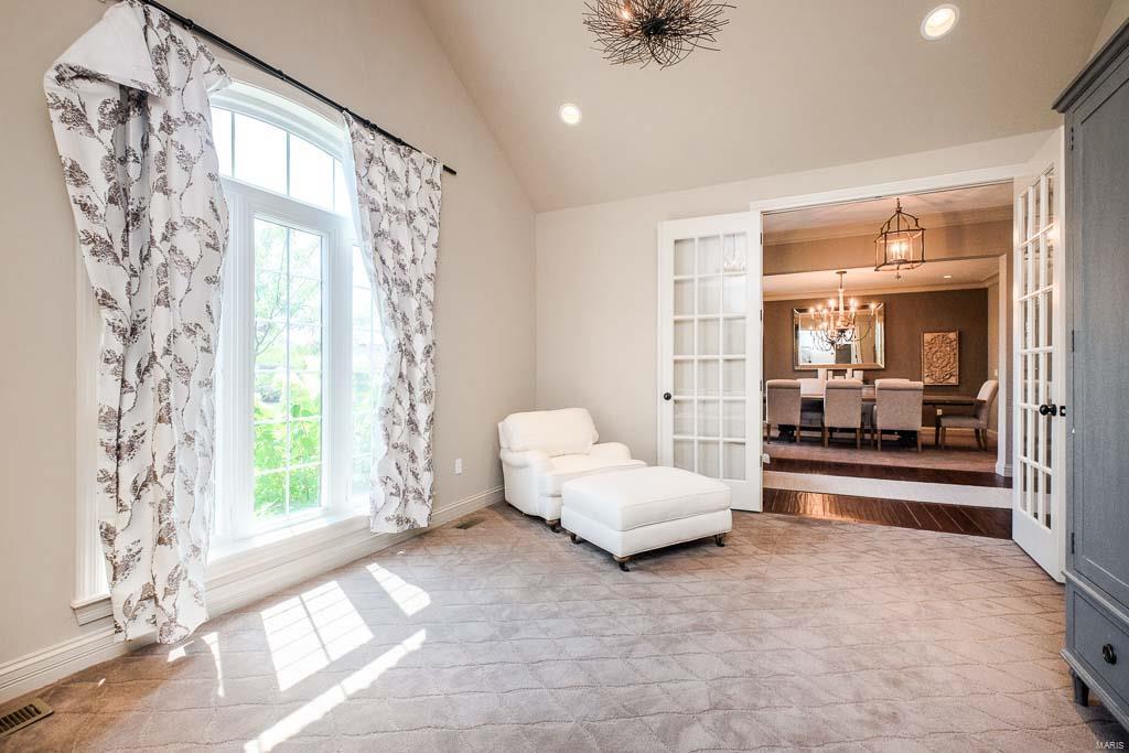 Enclave Bellerive Seven - Residential