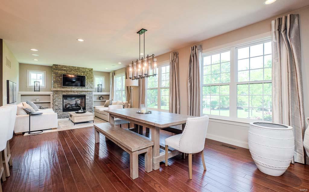 Enclave Bellerive Seven - Residential