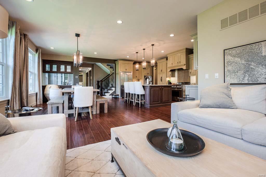 Enclave Bellerive Seven - Residential