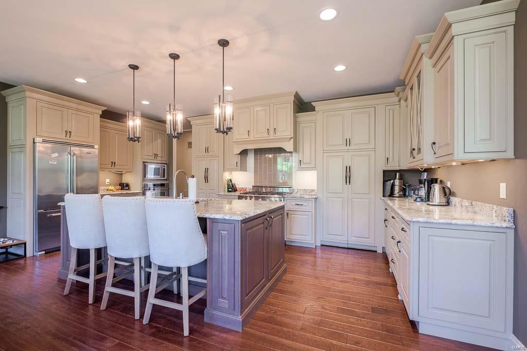 Enclave Bellerive Seven - Residential