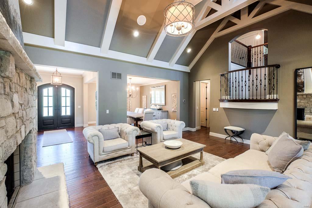 Enclave Bellerive Seven - Residential