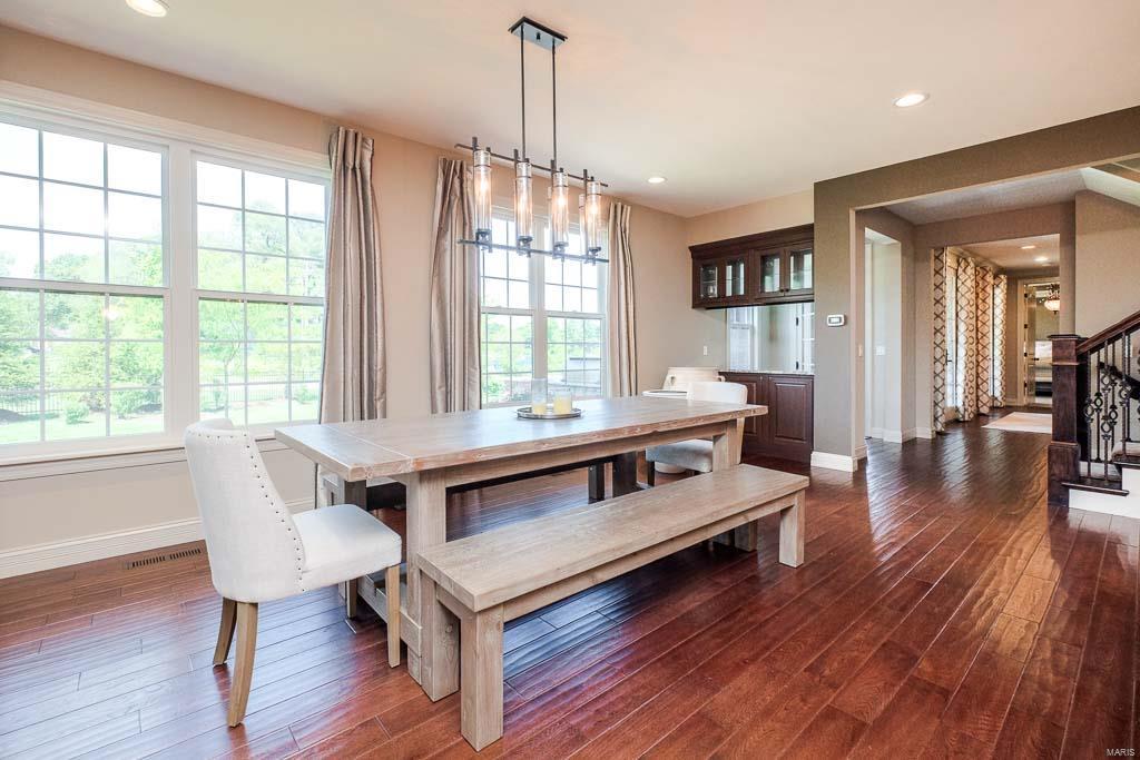 Enclave Bellerive Seven - Residential