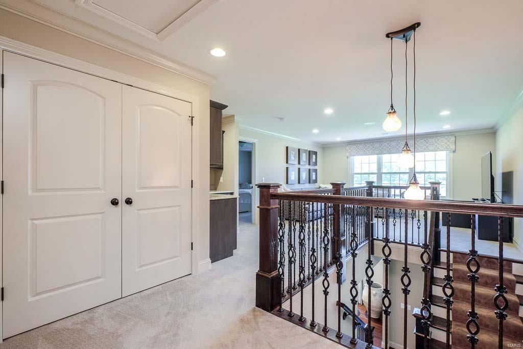 Enclave Bellerive Seven - Residential