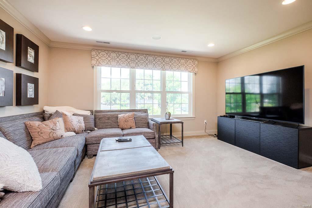 Enclave Bellerive Seven - Residential