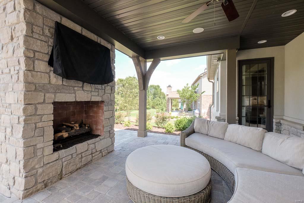 Enclave Bellerive Seven - Residential