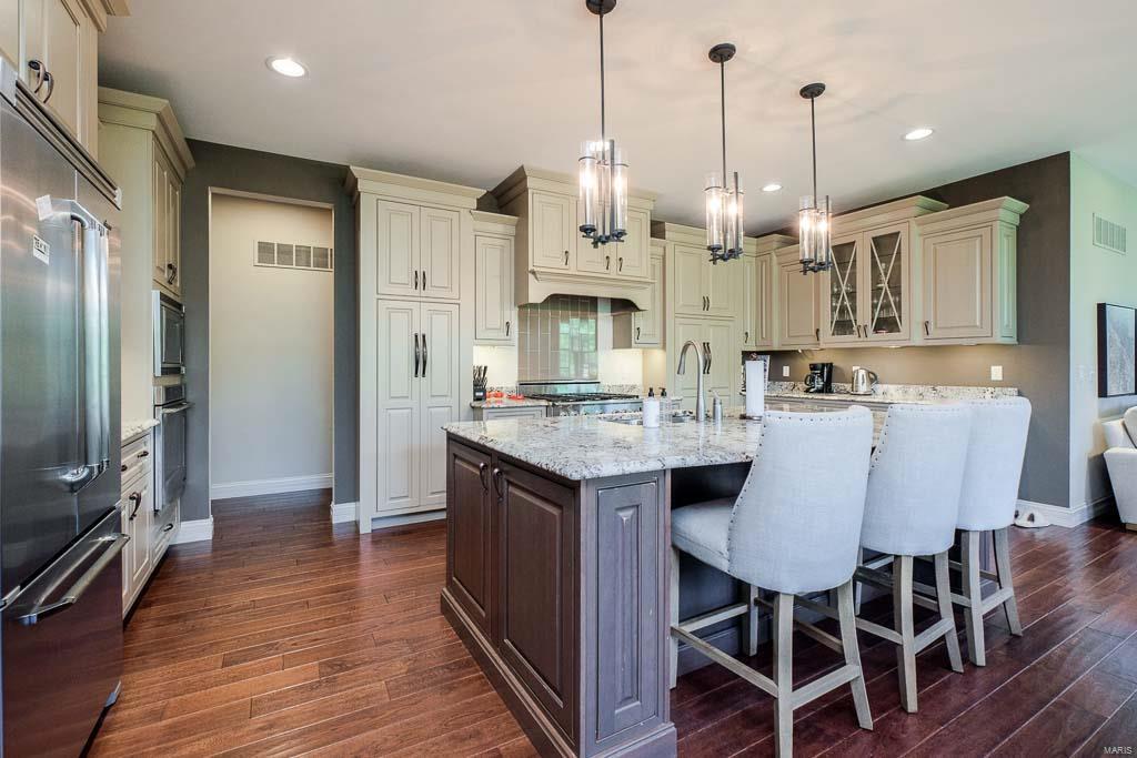 Enclave Bellerive Seven - Residential