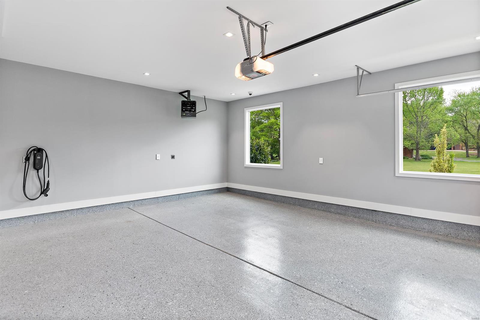 Meadowbrook Country Club Estates 3 - Residential