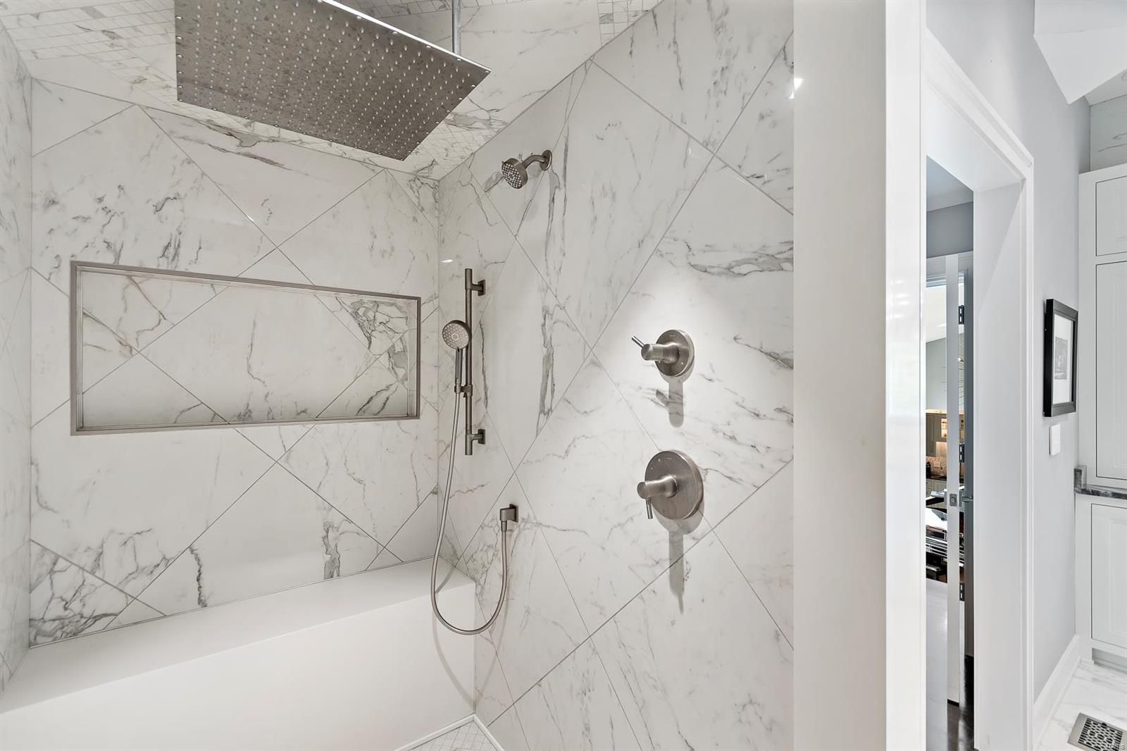 Meadowbrook Country Club Estates 3 - Residential