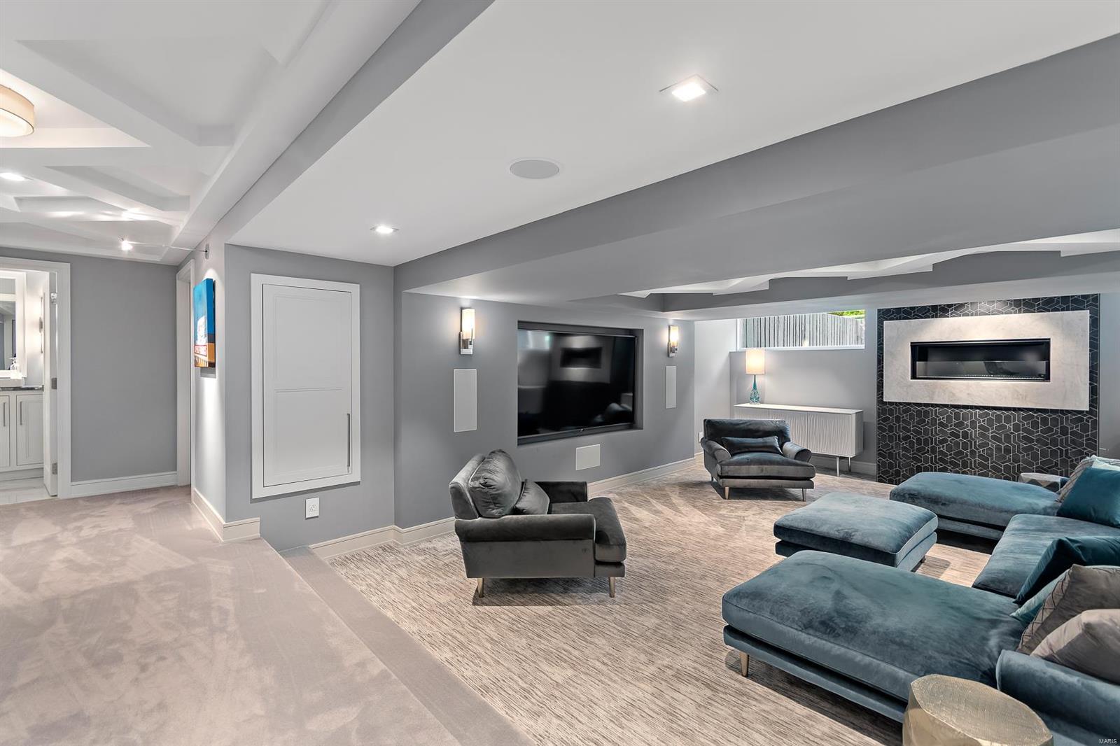 Meadowbrook Country Club Estates 3 - Residential