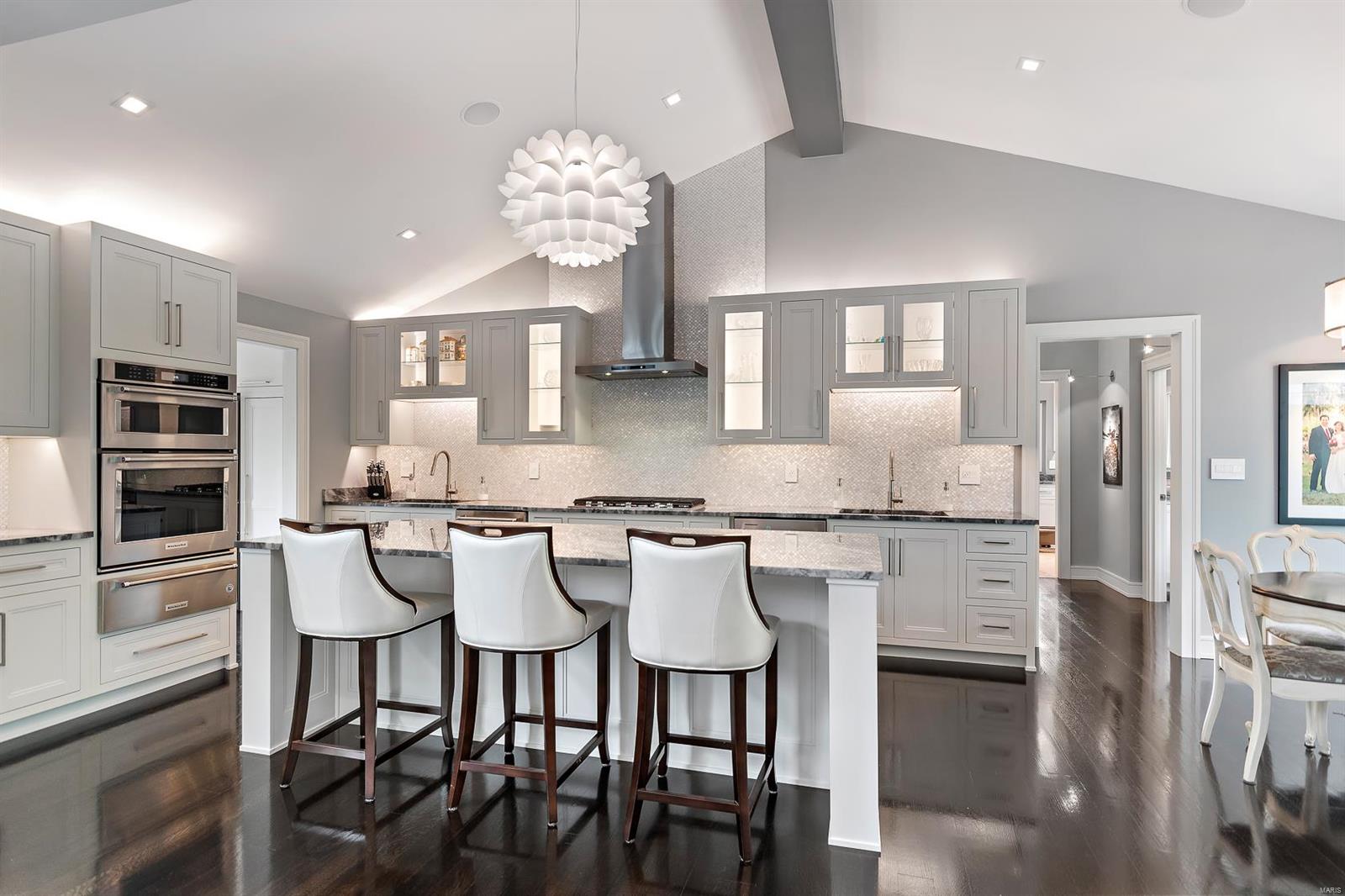 Meadowbrook Country Club Estates 3 - Residential